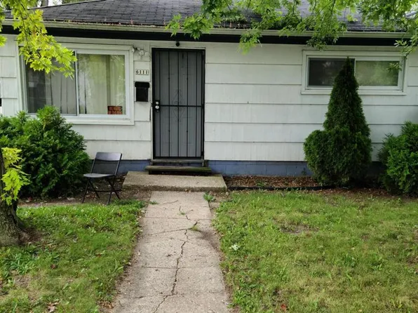 6111 West Carmen AVENUE, Milwaukee, WI 53218