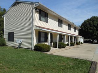520 Illini Ct APT 2, Springfield, IL 62704