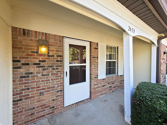 2nd image of 2453 S Burberry Ln