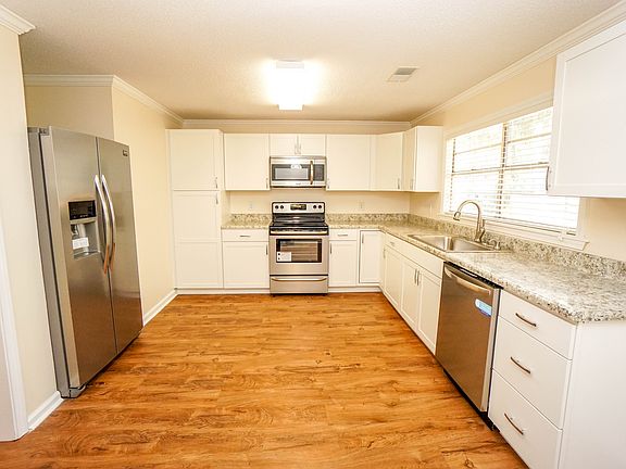 Completely Renovated Kitchen
