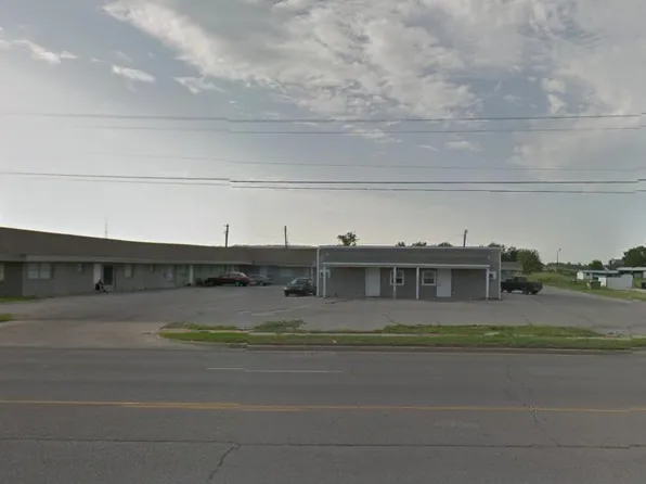 1400 W Rogers Blvd #11, Skiatook, OK 74070