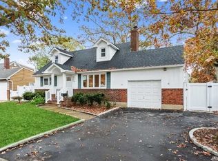 734 Oakfield Ave, North Bellmore, NY 11710