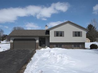 3910 Terrace Cir, Deforest, WI 53532