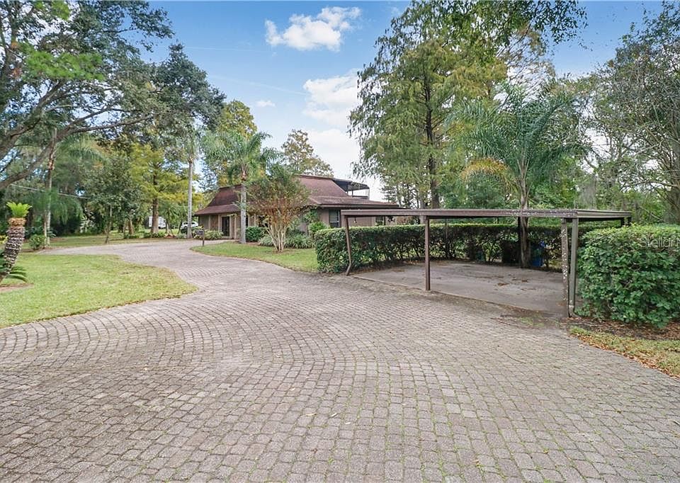 1st image of 14333 Lake Magdalene Blvd
