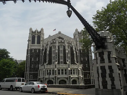 Rented by Willie Kathryn Suggs, LREB | media 15