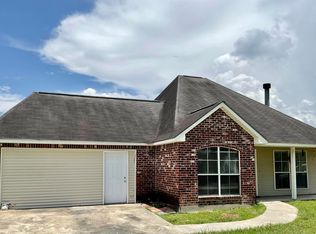 34988 Eagle Ridge Dr, Denham Springs, LA 70706
