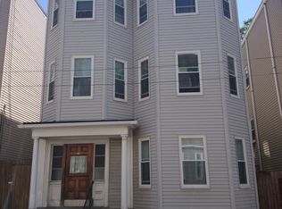 16 Sanger St, South Boston, MA 02127