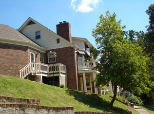 903 Harris Dr, Chattanooga, TN 37412