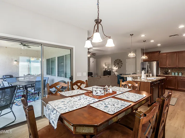 2695 E Rakestraw Ln — Photo 10