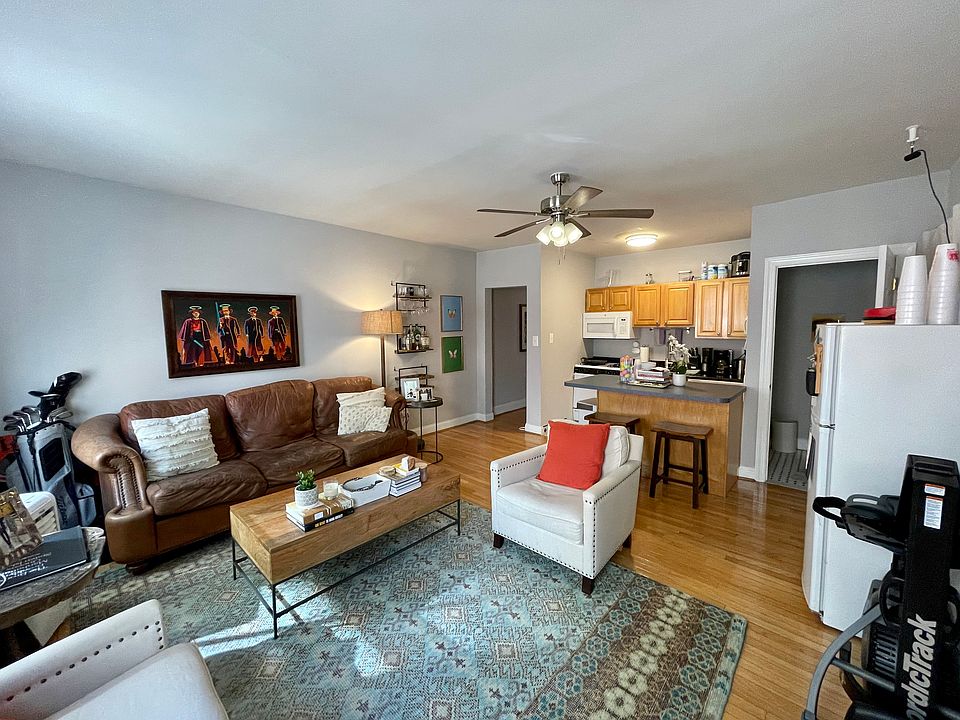 1st Level - Living Room