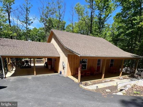 194 Black Bear Trl, Harpers Ferry, WV 25425
