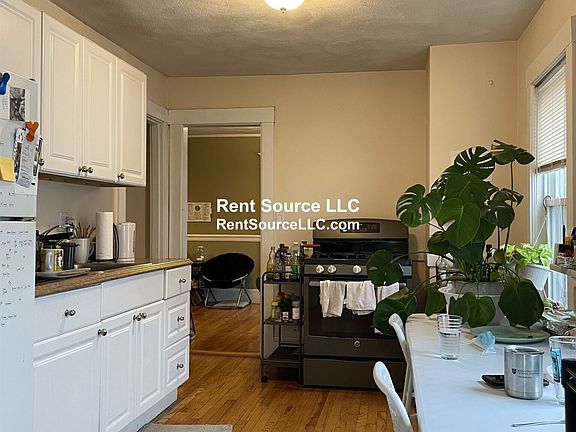 18 Cherry St. #2L Somerville Unit Photo 2 (1)