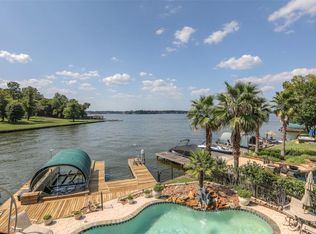 4202 Windswept Dr, Montgomery, TX 77356