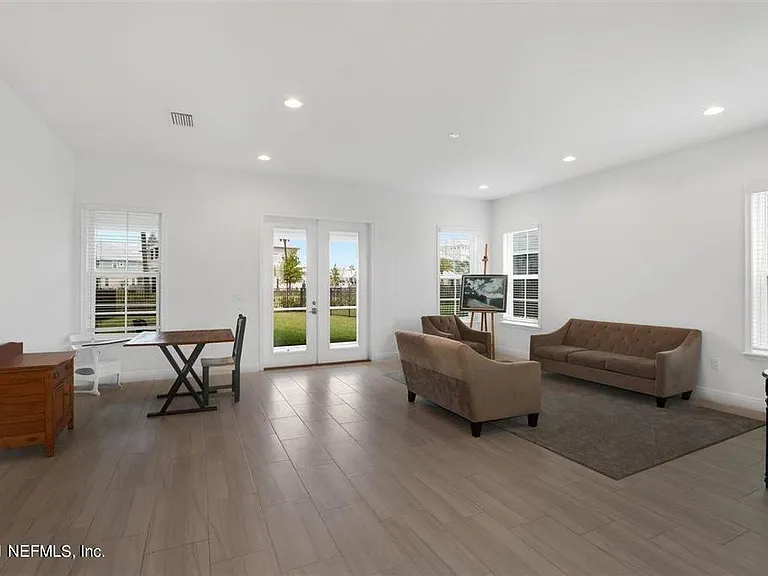 691 Rum Runner Way — Photo 5
