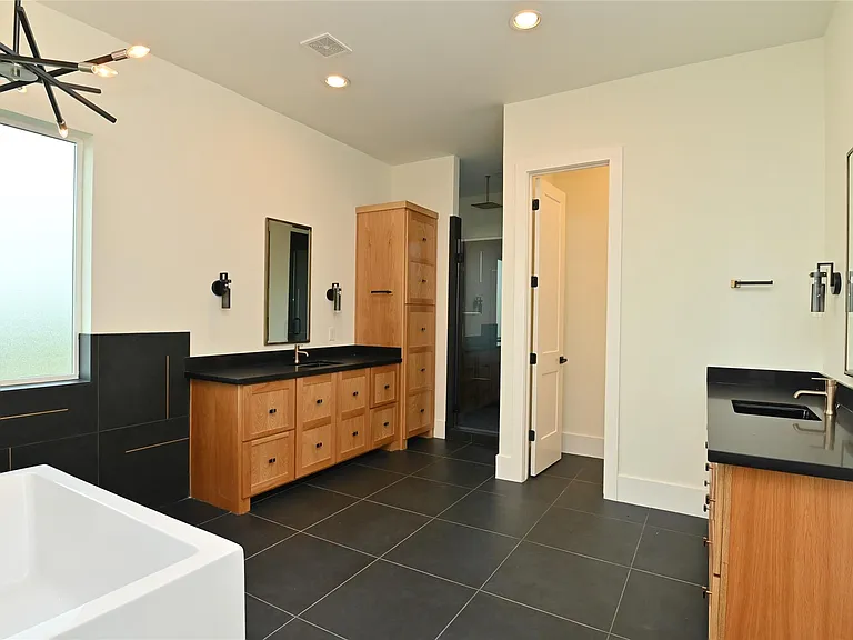 1733 Du Barry Ln — Photo 31
