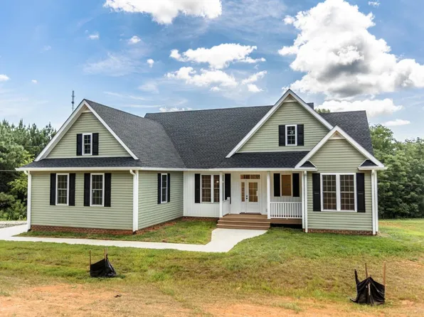 2150 Pumping Station Rd, Appomattox, VA 24522