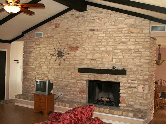 4th image of 5405 Country Club Dr