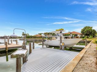 911 Tulip Ct, Marco Island, FL 34145