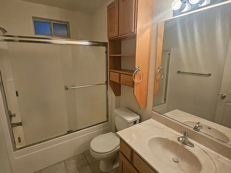 2304 E Oleander Dr — Photo 6