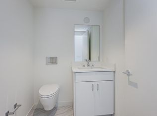 209 Hollister Ave, Santa Monica, CA 90405