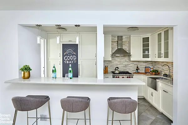 Sold by Brown Harris Stevens | media 6