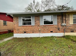 7132 Ken Knight Dr W, Jacksonville, FL 32209