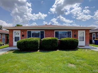 10788 Tropic Dr, Saint Ann, MO