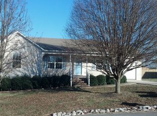 3631 Castlebrooke Ln, Cookeville, TN 38501