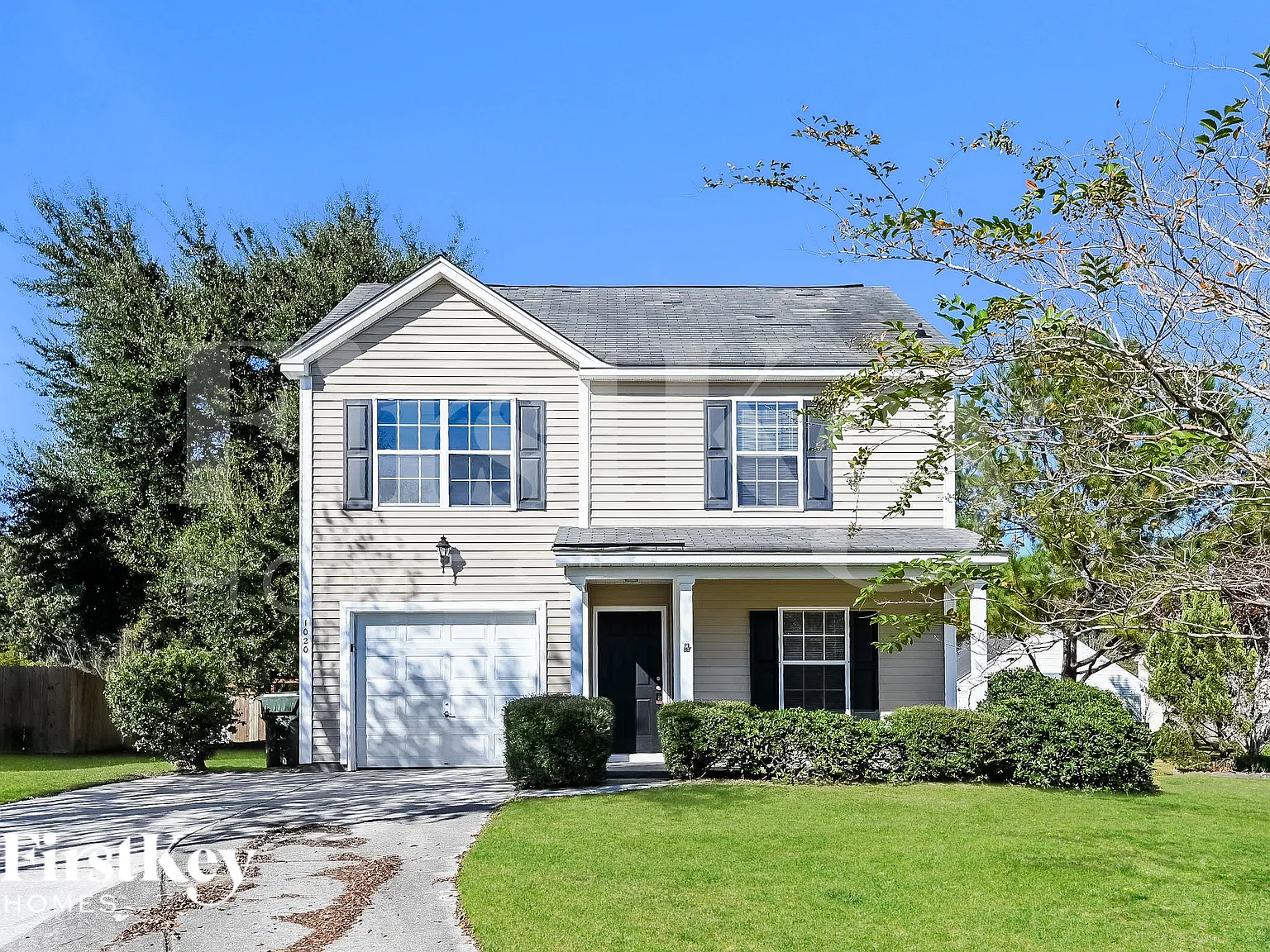 3 bed, 2.5 bath, 1326 sqft, $2,005 — Photo 1