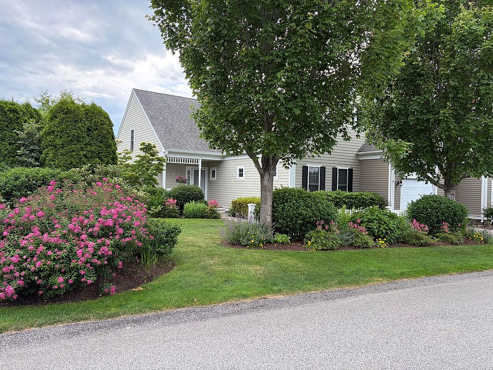 1st image of 2 Amberwood Court UNIT 2