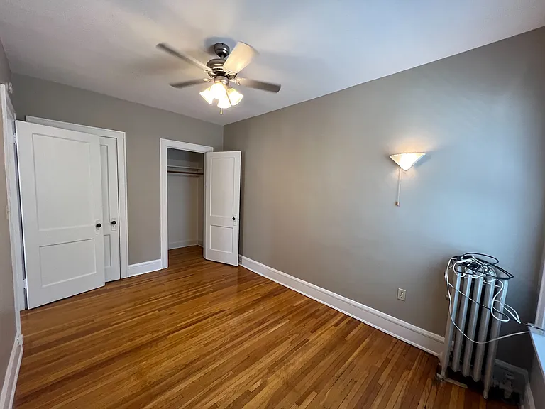 Stevens Square Apartments — Photo 153