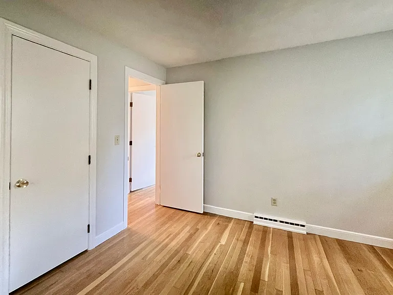 9 Brooks Rd — Photo 25