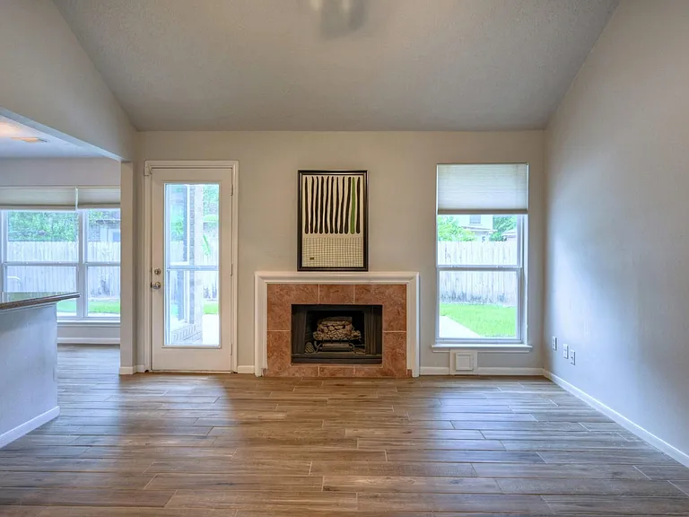 15 White Bark Pl — Photo 18