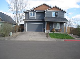 706 Puffin St, Halsey, OR 97348