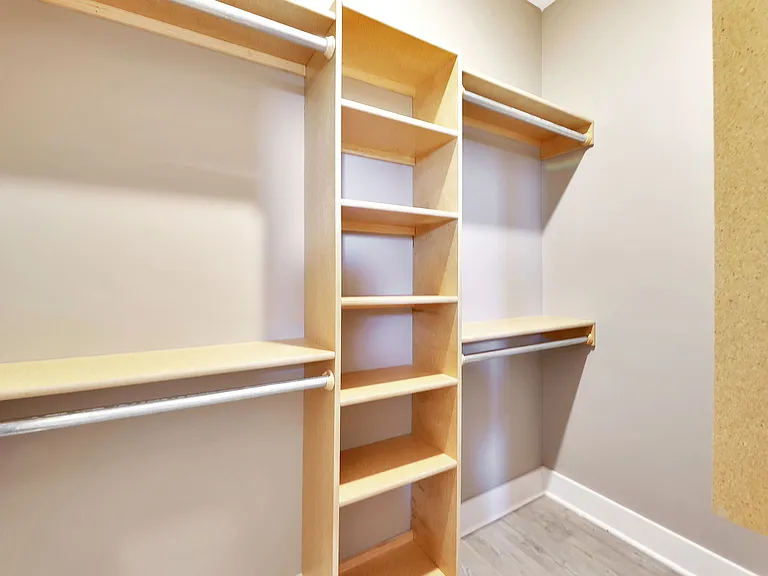 primary bedroom walk in closet