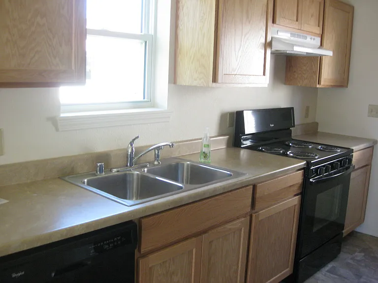 804 Defoe St #B — Photo 6