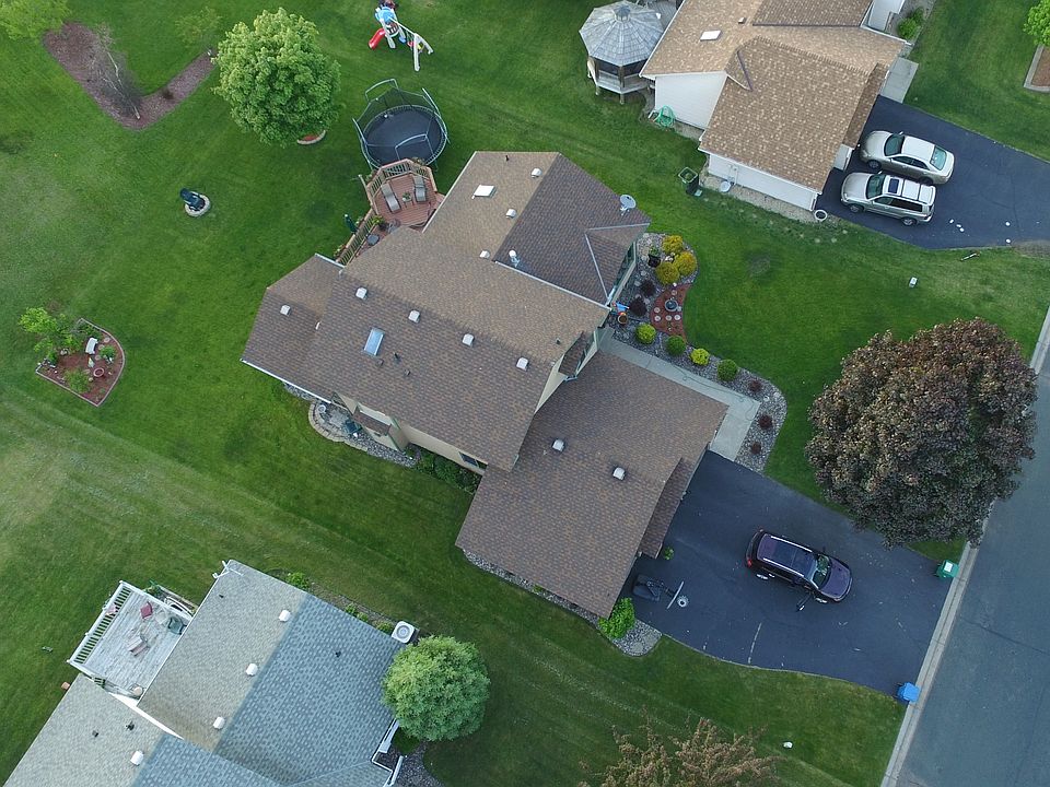 1st image of 8915 Prestwick Cir N