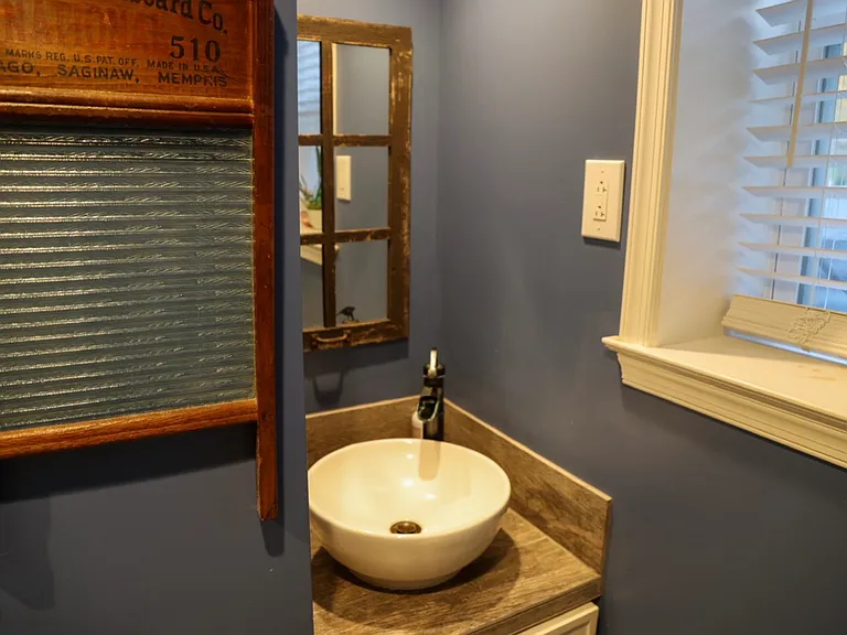 135 Stenton Ave — Photo 25