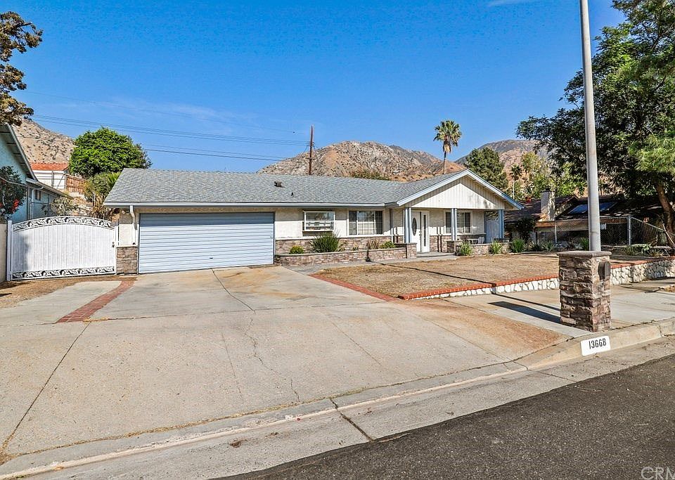 1st image of 13668 Algranti Ave
