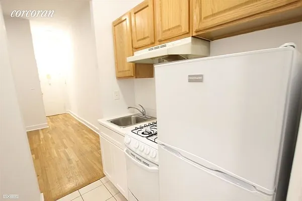 Rented by Corcoran | media 7