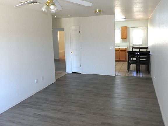 2nd image of 2870 E Sierra Vista Ave APT 1