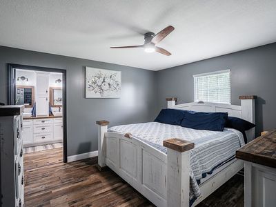 2163 Red Leaf Ln, Soddy Daisy, TN, 37379