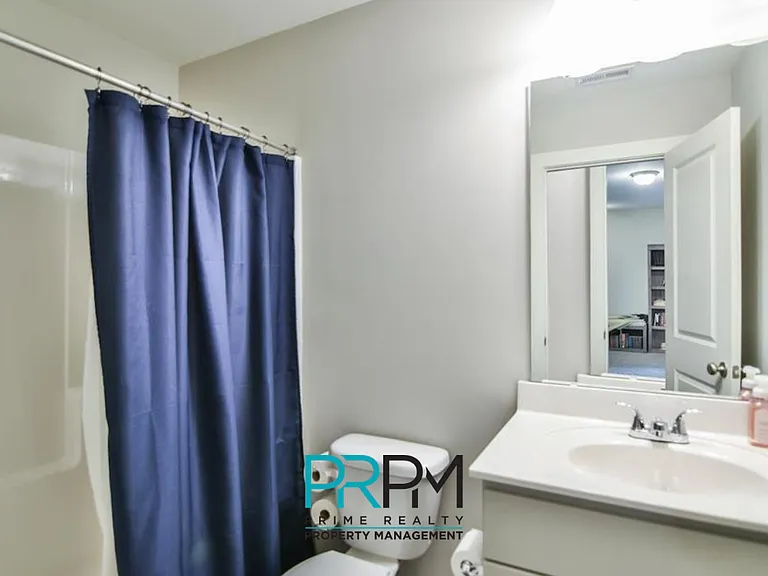 826 Stonebriar St #1 — Photo 19
