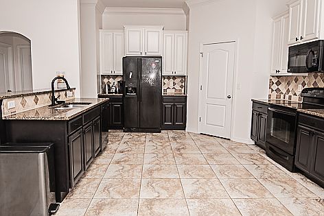 5th image of 6012 Aubrey Lee Ln