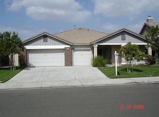 5901 Milana Dr, Corona, CA 92880