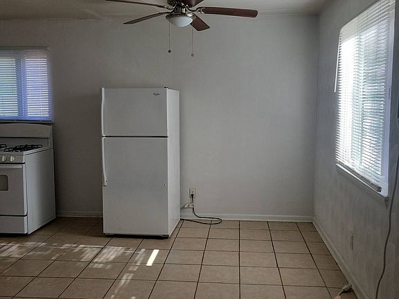5th image of 318 W 29th St APT 1