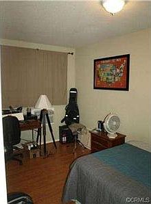 3rd image of 3031 Magnolia Ave