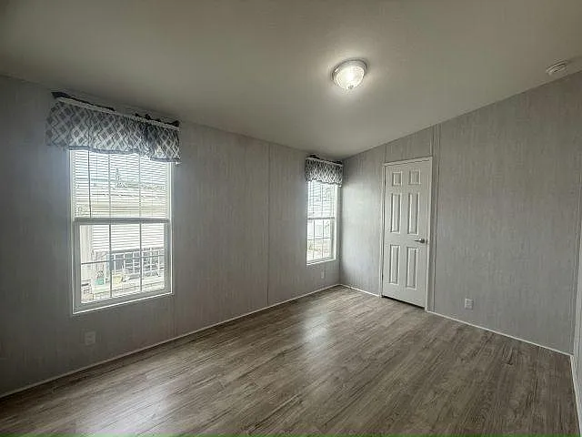 4125 Park St N #930 — Photo 6