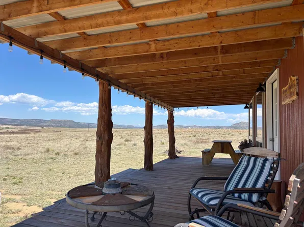 913 HWY 505, Maxwell, NM 87728