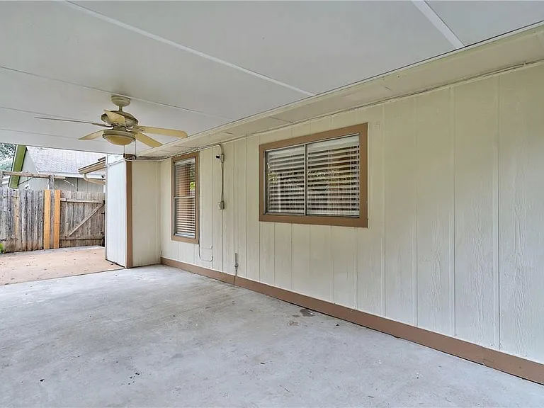 6009 Avery Island Ave — Photo 29